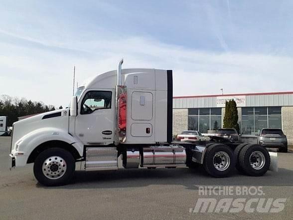 Kenworth T880 Tracteur routier