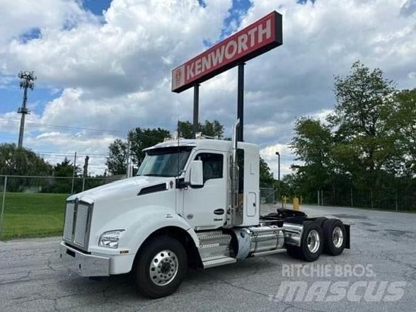 Kenworth T880 Tracteur routier