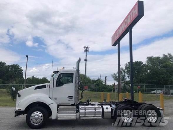Kenworth T880 Tracteur routier