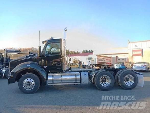Kenworth T880 Tracteur routier