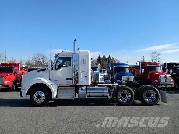 Kenworth T880 Tracteur routier