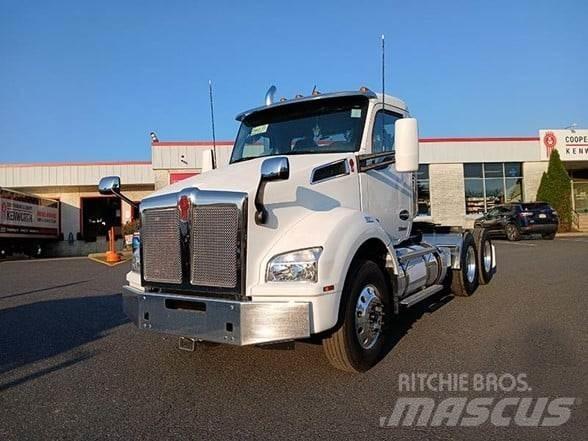 Kenworth T880 Tracteur routier