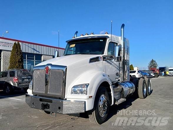 Kenworth T880 Tracteur routier