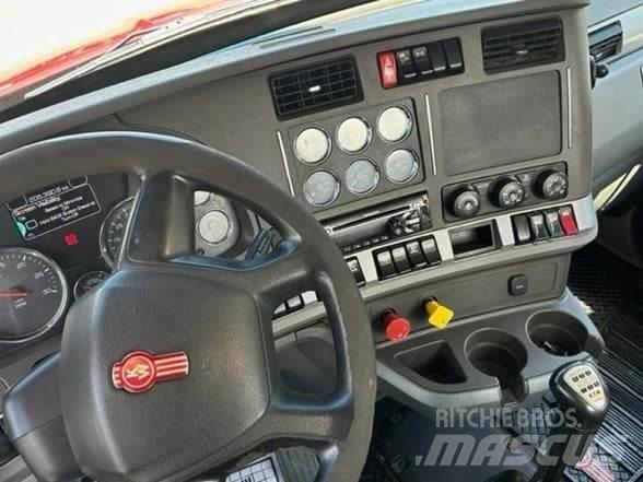 Kenworth T880 Tracteur routier