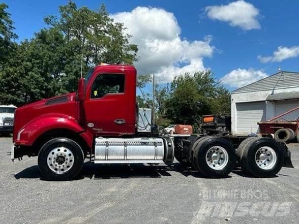 Kenworth T880 Tracteur routier