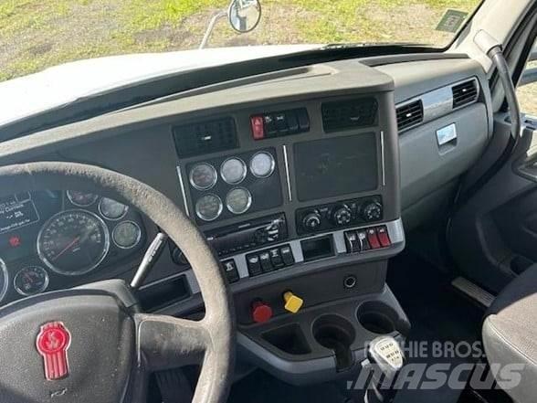 Kenworth T880 Tracteur routier