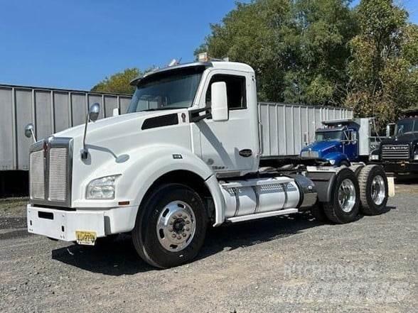 Kenworth T880 Tracteur routier