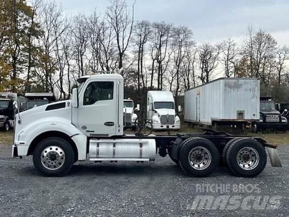 Kenworth T880 Tracteur routier