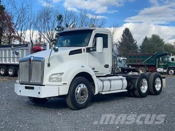 Kenworth T880 Tracteur routier