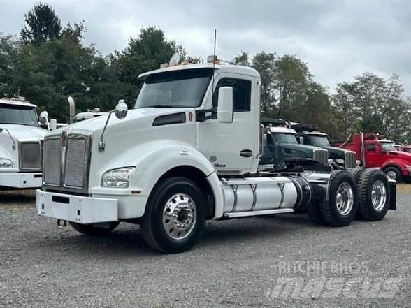 Kenworth T880 Tracteur routier