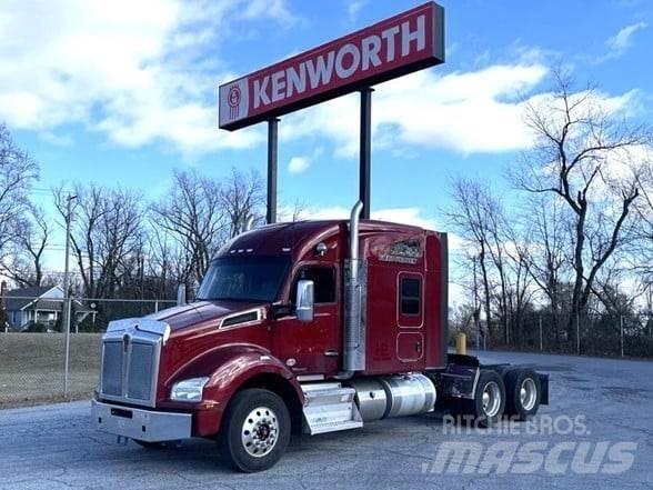 Kenworth T880 Tracteur routier