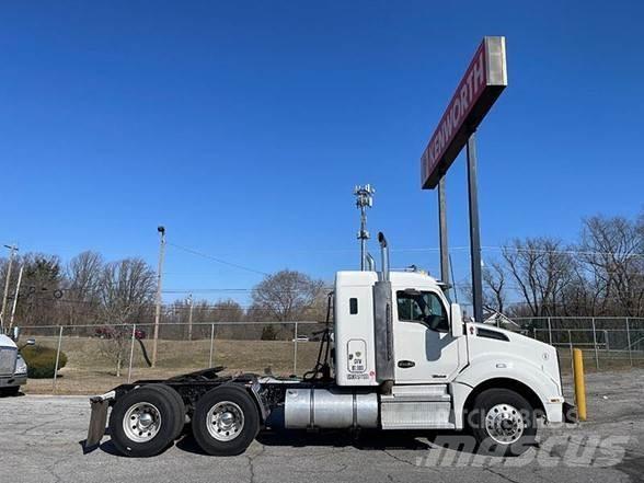 Kenworth T880 Tracteur routier