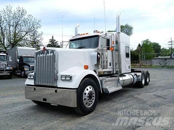Kenworth W900L Tracteur routier