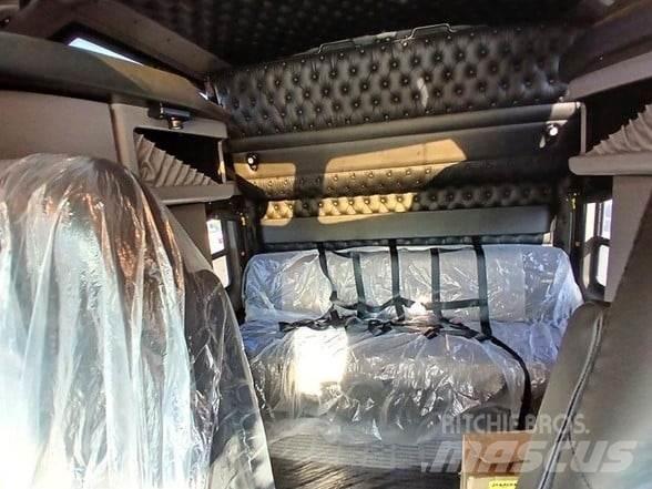 Kenworth W900L Tracteur routier