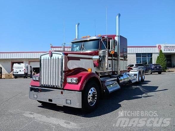 Kenworth W900L Tracteur routier