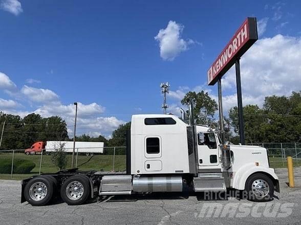 Kenworth W900L Tracteur routier