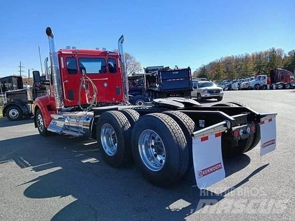 Kenworth W990 Tracteur routier