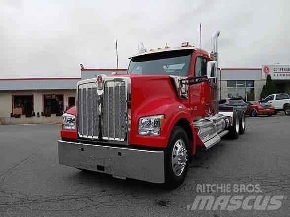 Kenworth W990 Tracteur routier