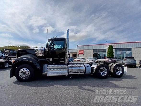 Kenworth W990 Tracteur routier