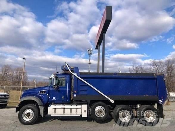 Mack GRANITE 64BR Camion benne