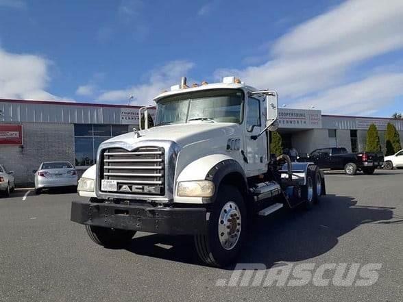 Mack GRANITE CTP713 Tracteur routier