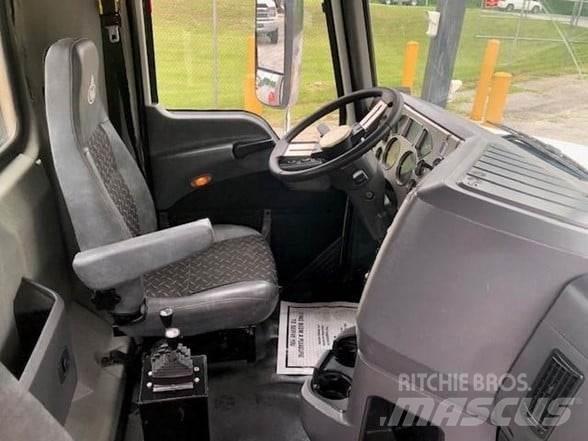Mack GRANITE GU713 Camion poubelle