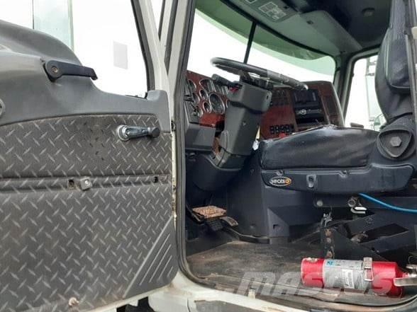 Mack PINNACLE CHU613 Tracteur routier