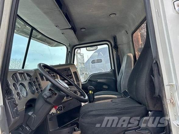 Mack PINNACLE CHU613 Tracteur routier