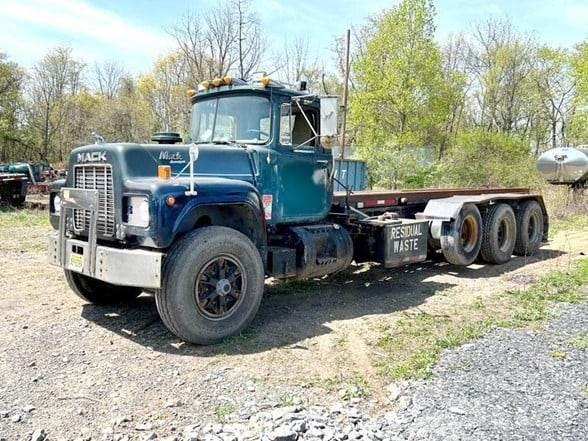 Mack RD686SX Camion poubelle