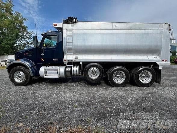 Peterbilt 567 Camion benne