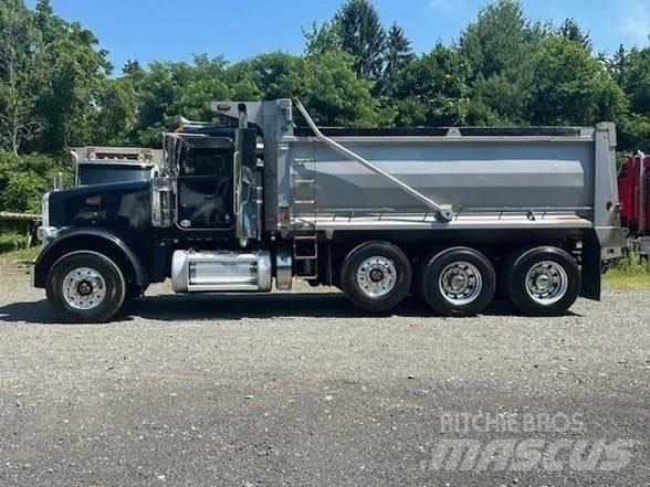Peterbilt 567 Camion benne