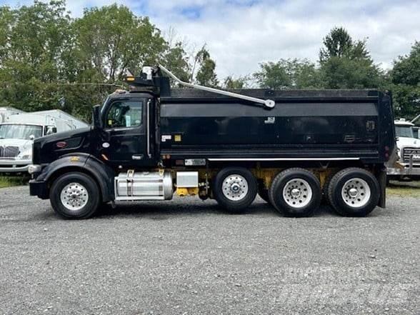 Peterbilt 567 Camion benne