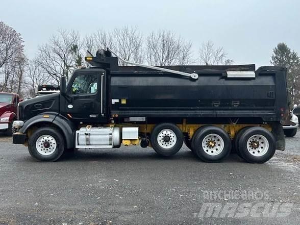 Peterbilt 567 Camion benne