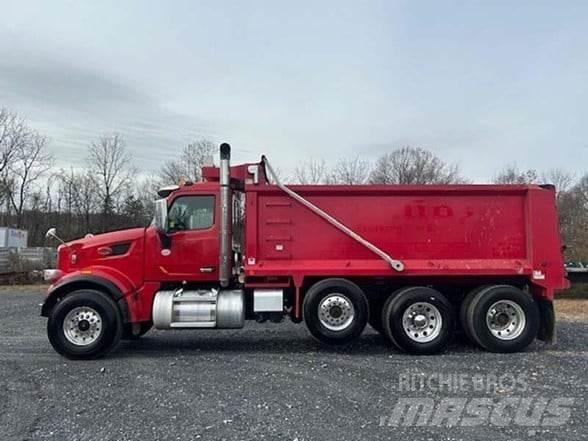 Peterbilt 567 Camion benne