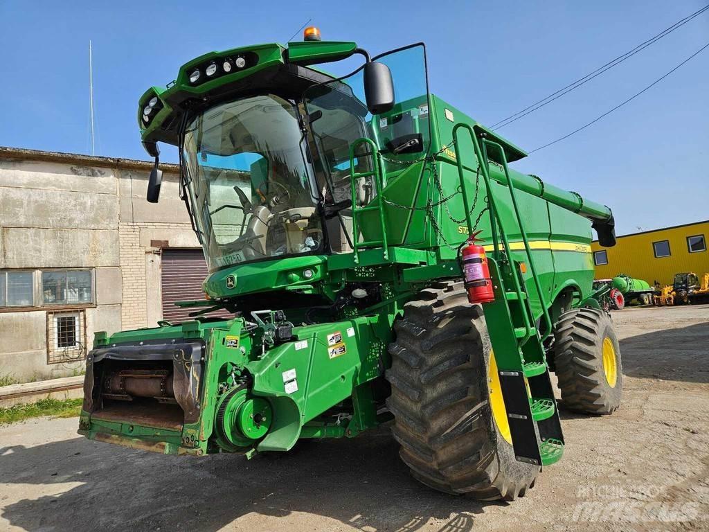 John Deere S770 Moissonneuse batteuse
