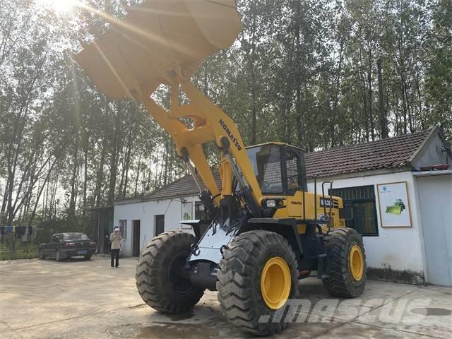 Komatsu WA380 Chargeuse sur pneus