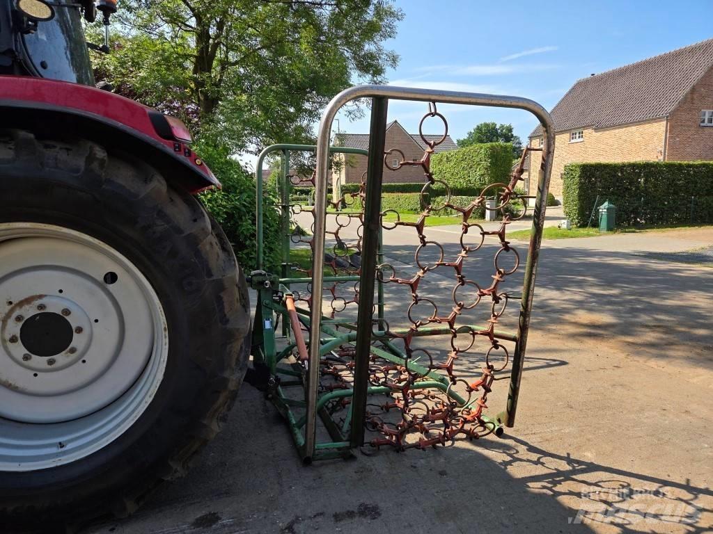 Jako W600 Autres matériels de fenaison