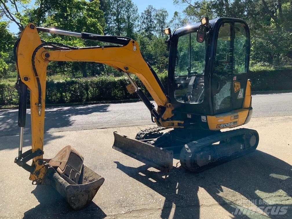 JCB 8026 CTS Mini pelle < 7t