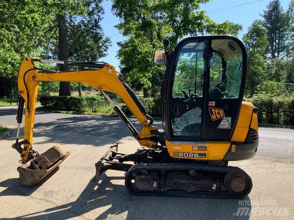 JCB 8026 CTS Mini pelle < 7t