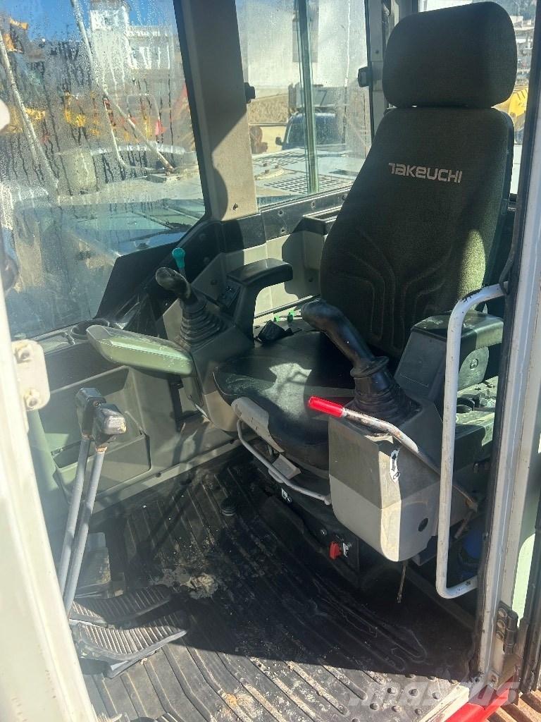 Takeuchi Tb 1140 Pelle sur chenilles