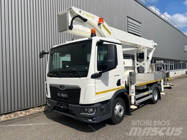 Palfinger P 300 KS Camion nacelle