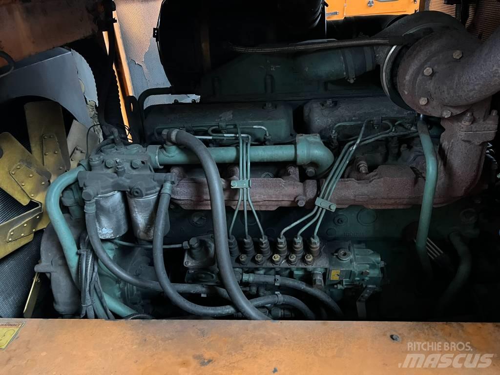 Svetruck 25 120 42 Chariots diesel