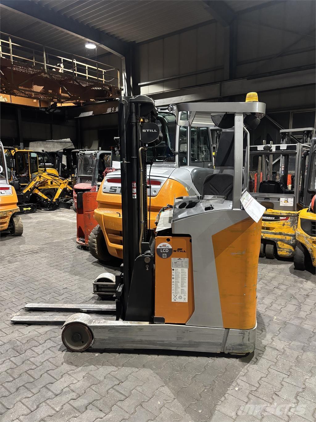 Still FM-X17 Chariot à mât rétractable