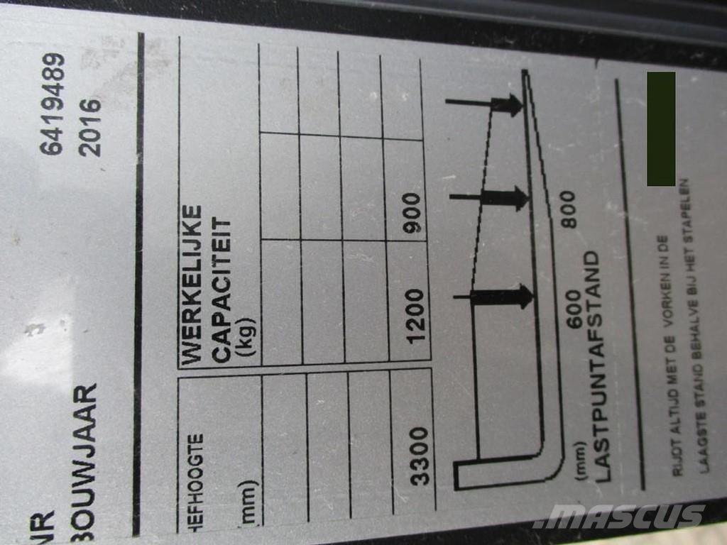 Toyota SPE120 Transpalette accompagnant porté debout