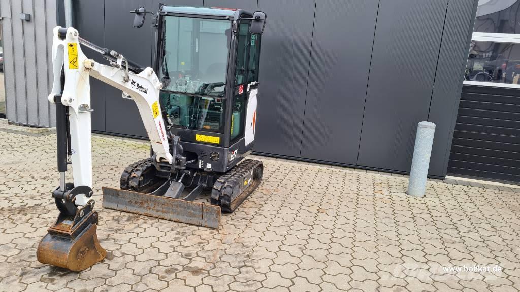 Bobcat E 17 Mini pelle < 7t