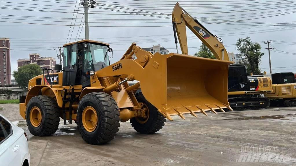 CAT 966 H Chargeuse sur pneus