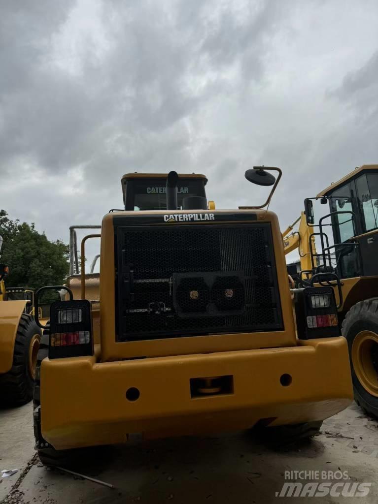 CAT 966 H Chargeuse sur pneus