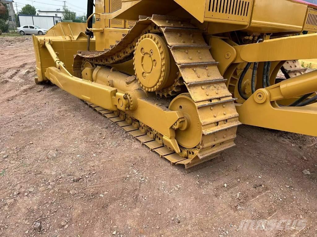 CAT D 8 R Bouteurs sur chenilles