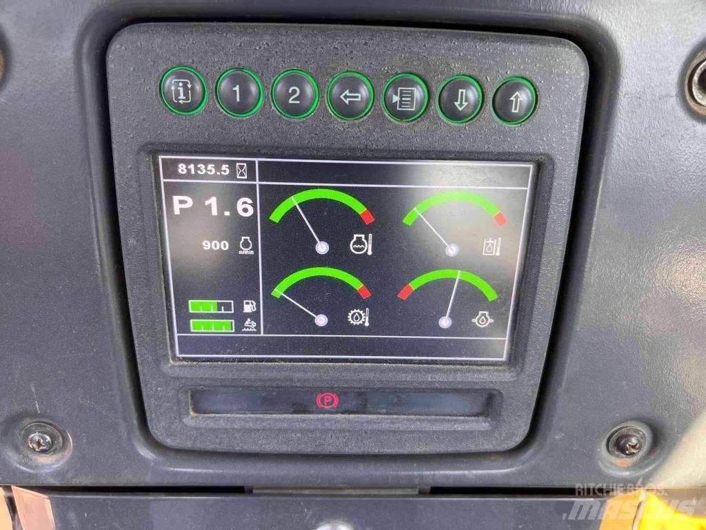 DEERE 750K LGP Bouteurs sur chenilles