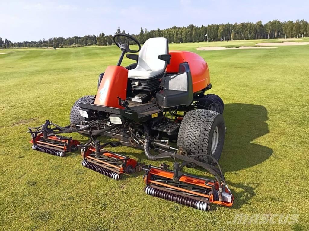 Jacobsen LF3400 Tondeuses montées